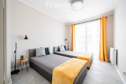 Nowe budownictwo, 2 pokoje w centrum,garaż,komórka