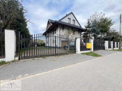 2 domy wolnostojące garaż działka 1200m2 -Łódź