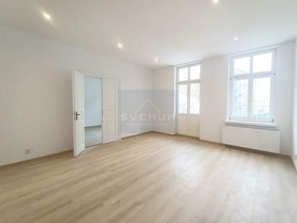 Lokal biurowy z balkonem w Centrum 