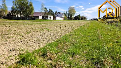 Kompleks trzech działek budowlanych w Łukowej