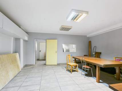 Hostel na sprzedaż