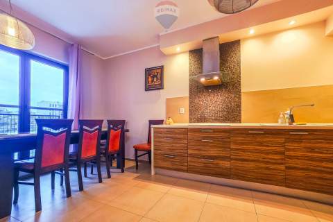 Apartament 83 m z garażem City Park, Centrum