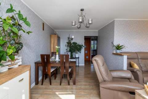 Al. NMP 3 pokoje z pięknym widokiem balkon