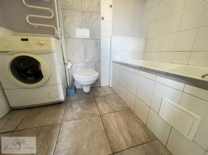 Mieszkanie w kamienicy 41m2 - centrum Pabianic