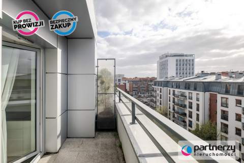 Apartament w Śródmieściu, 3 pokoje z m. postojowym