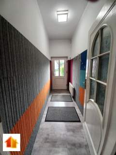 Lokal usługowy z częścią mieszkalną centrum