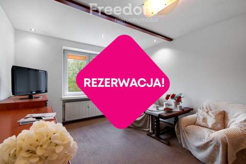 Słoneczne mieszkanie w bloku z cegły