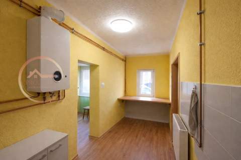 Wiczak kawalerka 27,30 m ,ogórdek, rolety anty