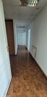 Biurowiec z halą magazynową 1000m2