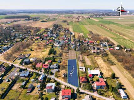 Działka w Nieznanicach.