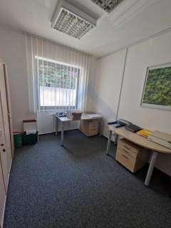 Ursynów Południowa Obwodnica budynek biurowy 447m2