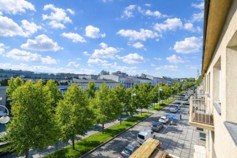 Al. NMP 3 pokoje z pięknym widokiem balkon