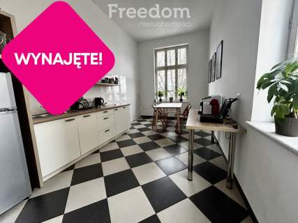 funkcjonalny lokal 25 m 3 piętro centrum