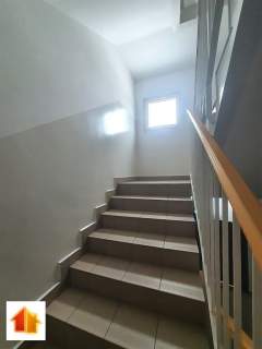  3 pok. mieszkanie parter os. Dziesięciny II 