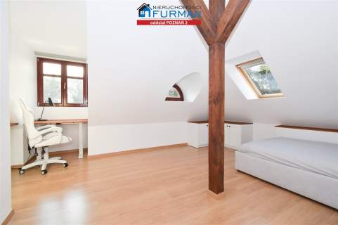 Apartament 4pokojowy przy Parku Sołackim, parking