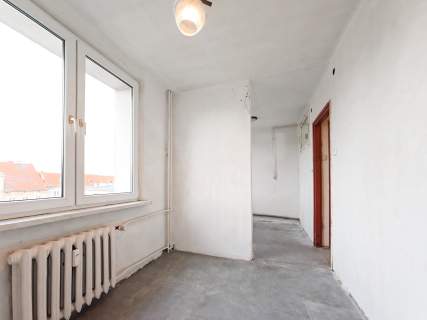 Mieszkanie 52 m 2/3 pokoje 3 piętro Rynek balkon