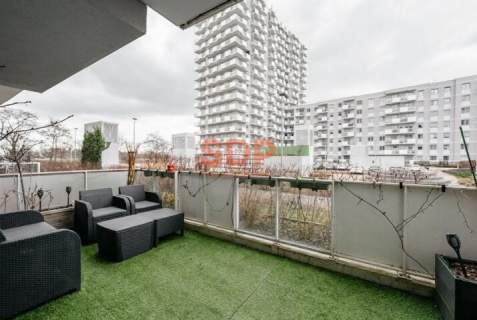 2 poziomy, taras, balkon, 3 pok. 2 łazienki. Dla rodziny