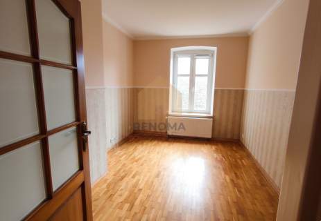3 POKOJE 82m2 CENTRUM NISKI CZYNSZ