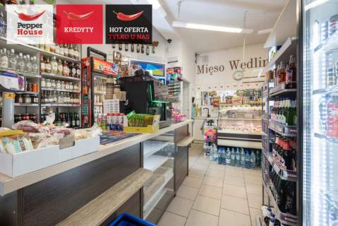 Dom z funkcją handlową   mieszkanie i biznes