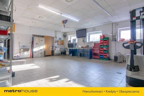 Nieruchomość mieszkaniowo-usługowa w Józefowie.