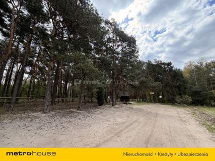 Letniskowy z tarasem działka 916m las Barycz