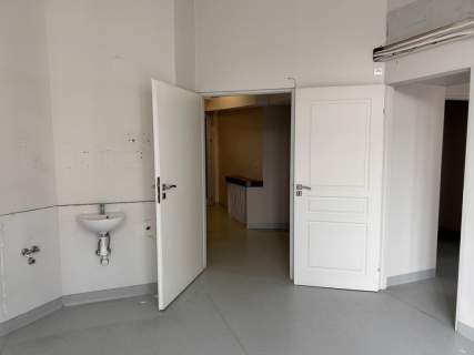 Atrakcyjny lokal w ścisłym centrum Pl. Szczepański