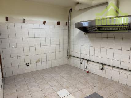 96 m - lokal pod catering / gastronomię 
