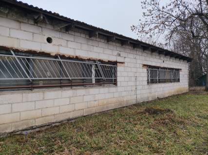 Obiekt produkcyjny nieopodal Obornik Wlkp