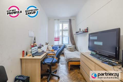 Duży potencjał Okna na ulicę Świętojańską