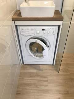MAŁA KAWALERKA W CENTRUM MIASTA/PIWNICA