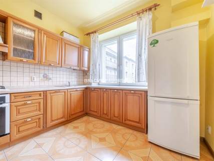 Mieszkanie w centrum 54,19m2 2 pokoje Piwnica