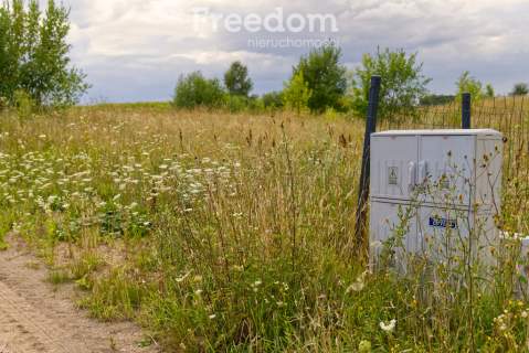 Działka pod zabudowę w sąsiedztwie jeziora