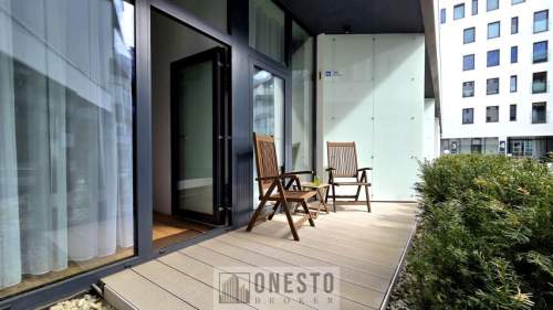 2 pokoje, parter, taras, ładowarka EV Chodźki Residence fra VAT