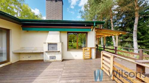 Parterowy dom 156 m na działce 9130m2