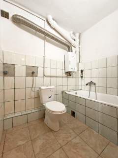 Mieszkanie 52 m 2/3 pokoje 3 piętro Rynek balkon