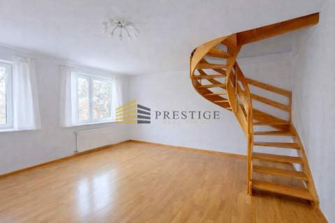 Dwa poziomy, 90m2 koło Parku Łazienkowskiego
