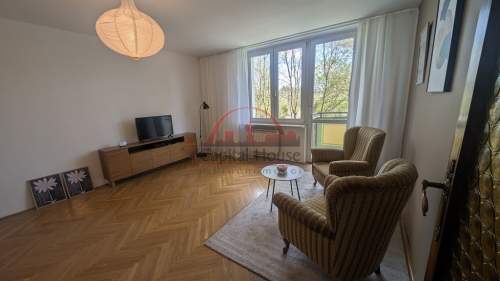 Dwupokojowe z oddzielną kuchnią na Saskiej Kępie