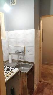 Kawalerka 24 m balkon do remontu 335 tys
