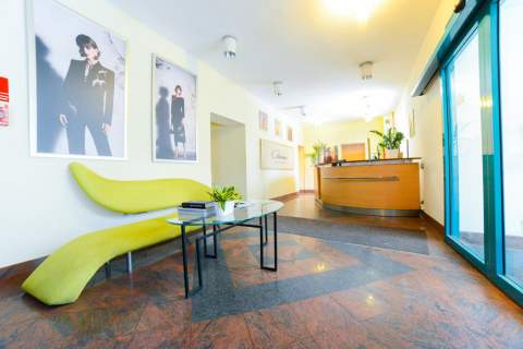 NAJEM POWIERZCHNI BIUROWO  MAGAZYNOWEJ