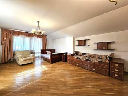 Dom wolnostojący 250 m2 / działka 2191 m2 / Urzut / Nadarzyn