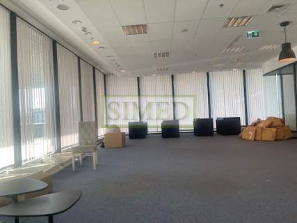 Usługi500m2taras,kilka wejść,wysokość4m,dostęp 24h