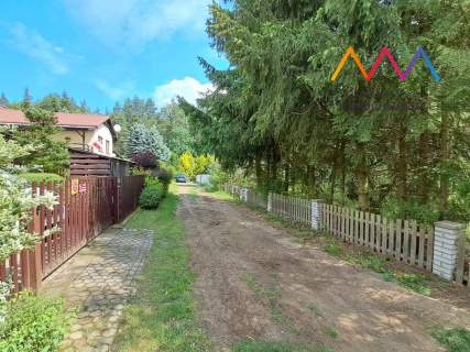 Dom rekreacyjny pod Tomaszkowem, jezioro, las