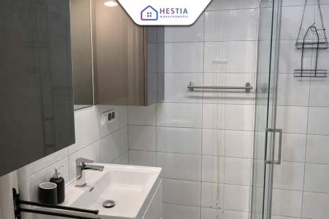 Przestronne mieszkanie z antresolą w Centrum