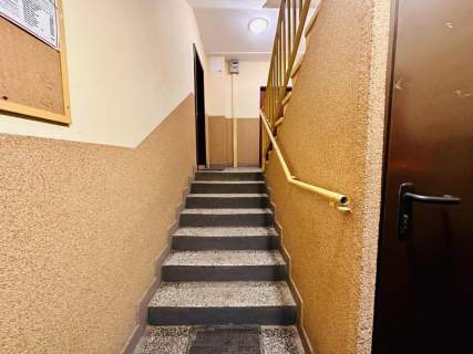 Komfortowe 2 pokoje Balkon 50 m Legnica