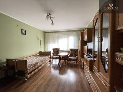 DOM NA SPRZEDAŻ KONRADÓW