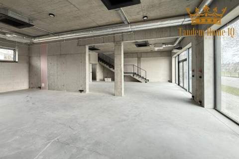 Na wynajem lokal 280m2, trasa Wilanów, pod dom, ogród i garaż