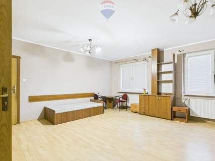 Hostel na sprzedaż