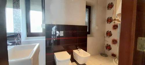 Współczesny dom 279m2 100m2 poddasze, garaż na 2-auta, ogród,...