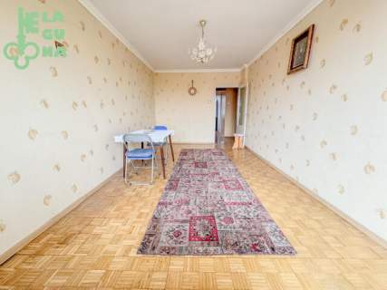 2 pokojowe mieszkanie z ogromnym potencjałem w centrum Kutna...