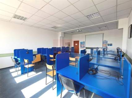 Nieruchomość komercyjna do wynajęcia, 2900 m2, Warszawa